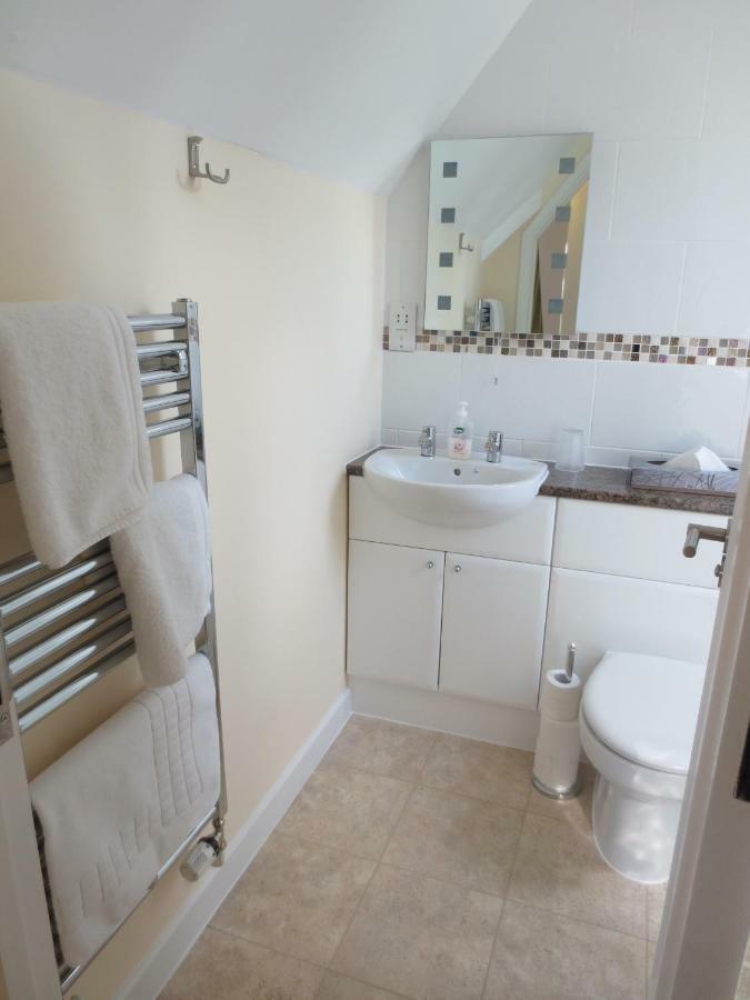 2 * Oxford
